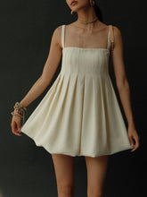 Sacred Dream – Kurzes Skaterkleid mit Falten